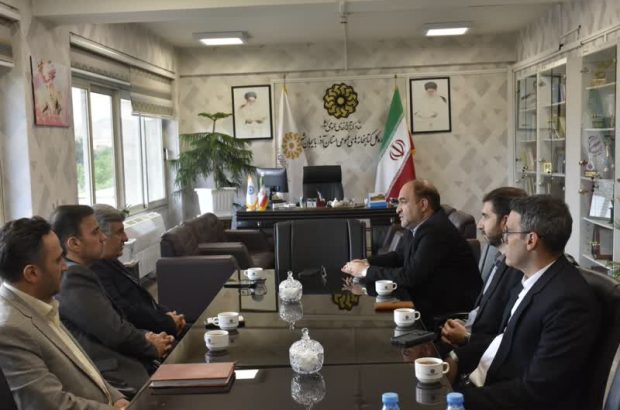 دیدار مدیران کل کتابخانه های عمومی و فرهنگ و ارشاد اسلامی استان آذربایجان شرقی