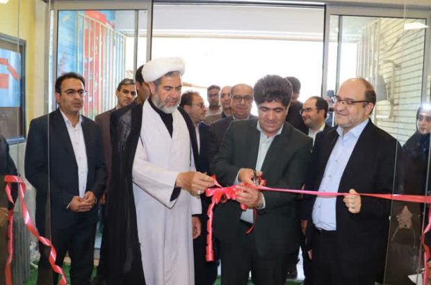 کتابخانه عمومی شهید داننده بستان آباد پس از بهسازی کلی بازگشایی شد