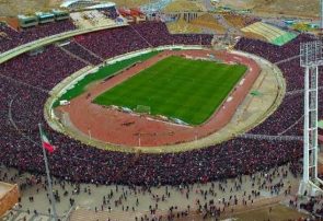 تصاویر نگران کننده از زردی چمن فوتبال ورزشگاه یادگار امام تبریز: مدیر کل تکذیب کرد