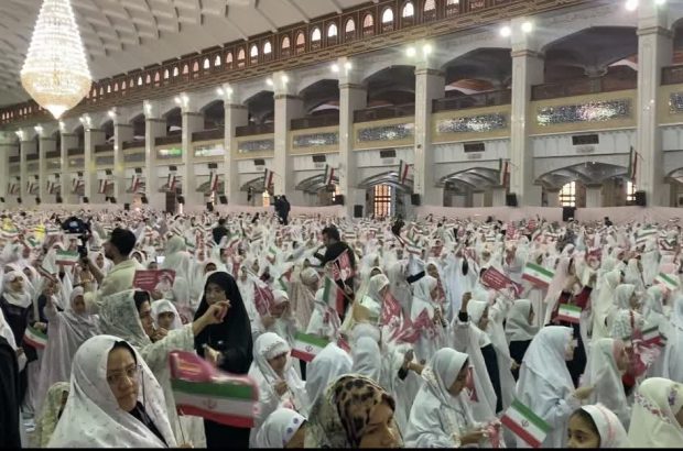 امام جمعه تبریز: آینده ایران در گرو تربیت دینی و علمی دانش‌آموزان است